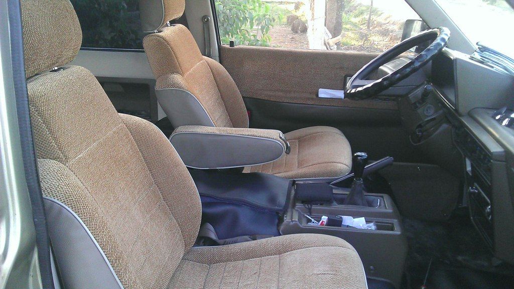 Toyota Van 1987, xe xuất Mỹ 2 Sundroof - 3