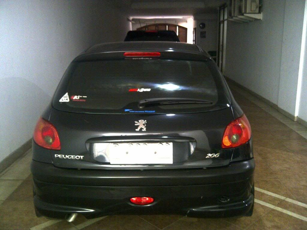 Peugeot 206 M T Hitam 2004