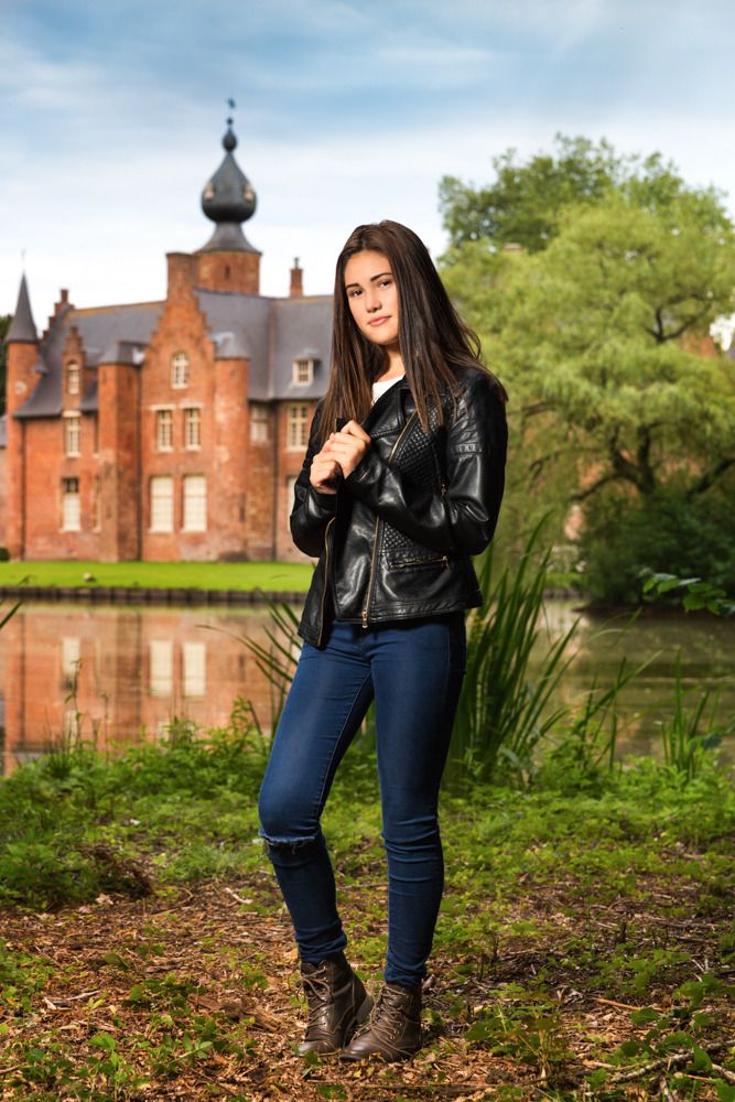 IMAGE: http://i1178.photobucket.com/albums/x372/samerr9/Steff3_zpsejvcl79r.jpg