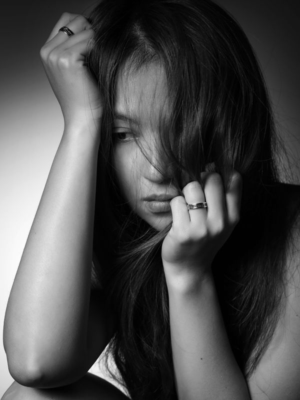 IMAGE: http://i1178.photobucket.com/albums/x372/samerr9/g-4_zps6cd4ea85.jpg