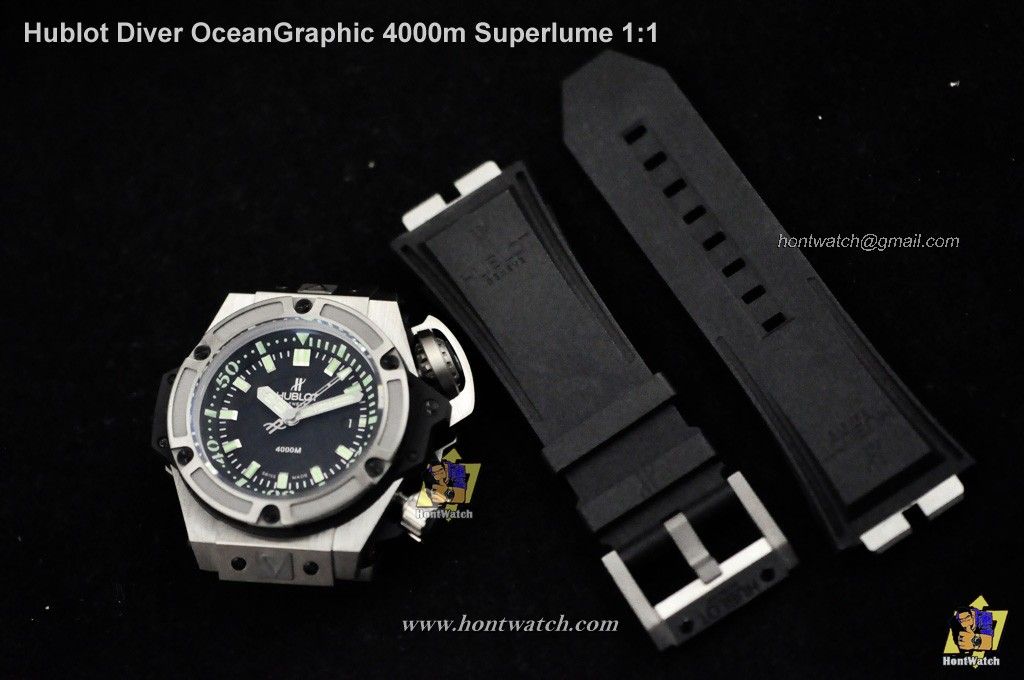 HublotDiverOceanGraphic4000msuperlume11-77507.jpg