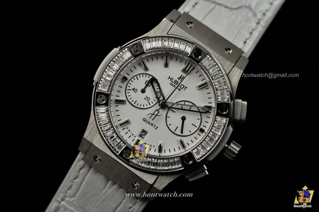 hublot-20120717-lady7.jpg