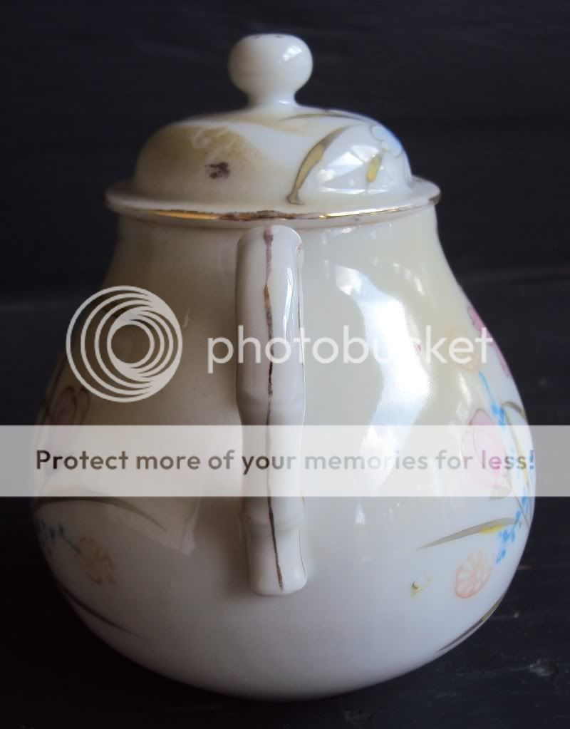 Antique Meiji Japanese Kutani Porcelain Tea Set Teapot Creamer Sugar