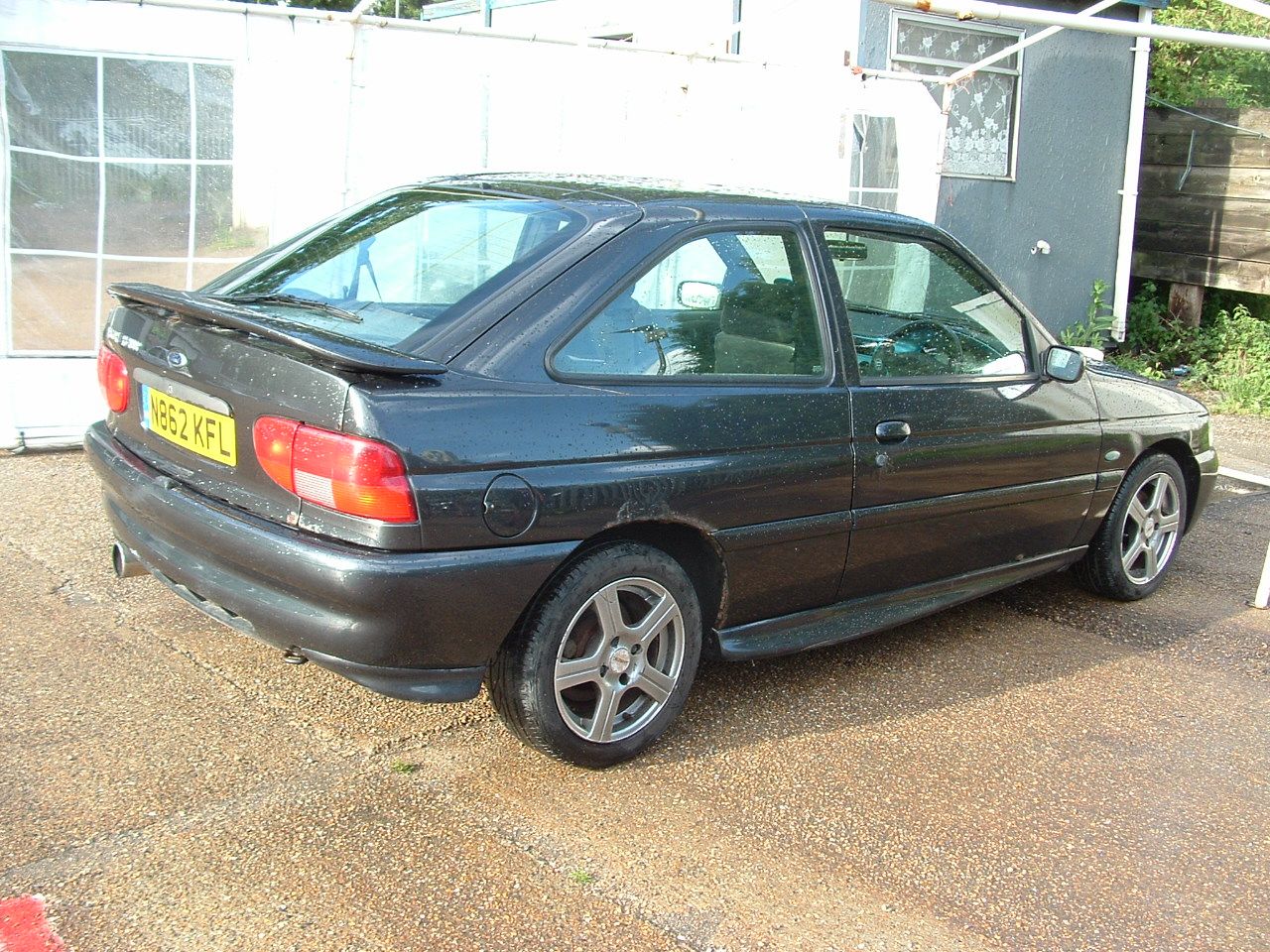 Escort mk6 rs2000 2wd breaking for spares ASH black - Breaking [Parts ...