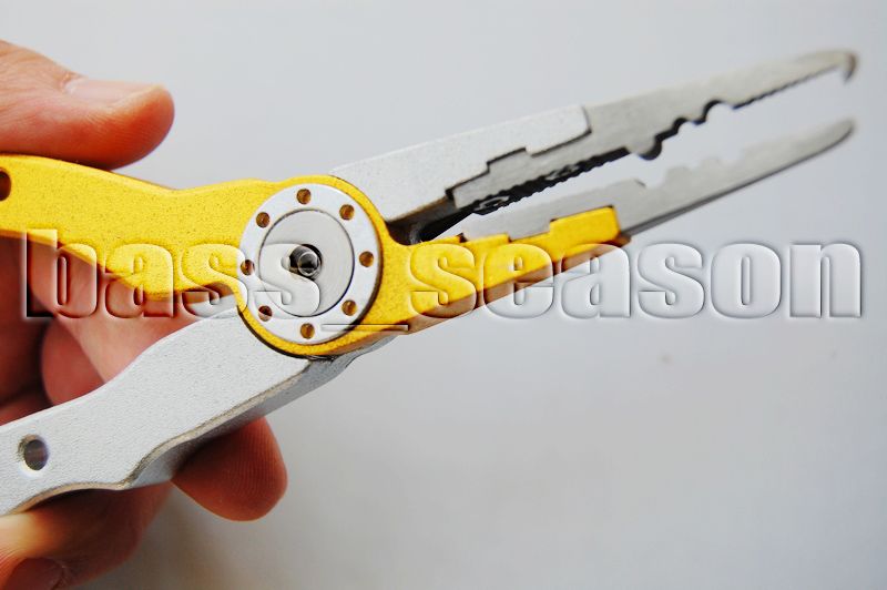 Fishing Man Plier Braid Line Cutters Split Ring Hook Removal Free 