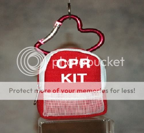   Kit KeyChain, Rescue Breather, First Aid Kit, Medical Supplies  